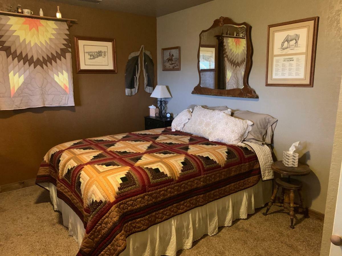 Zion'S Backyard Bed And BreakfastColorado City エクステリア 写真
